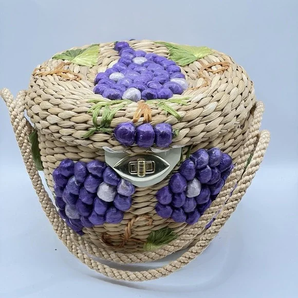 Vintage‎ Wicker Purple Grapes Basket Handbag Made In Philippines - Picture 2 of 12
